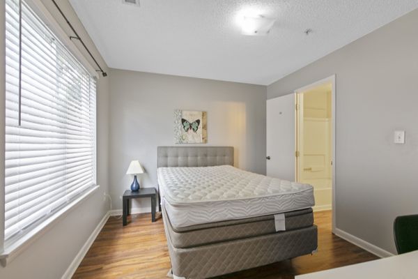 University Ct, Raleigh, NC listing photo