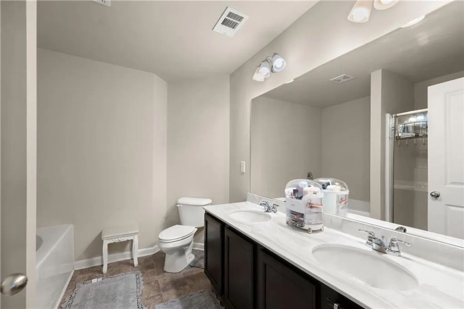 Chatham Ridge Dr, Buford GA 30518 on Alcove