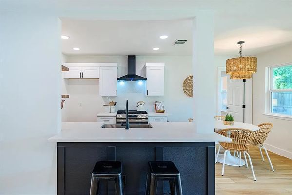 Bluestone St, Austin, TX listing photo