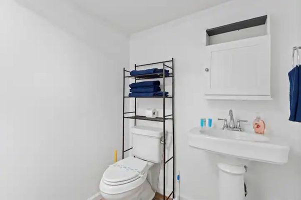 Dixon Dr, Raleigh, NC listing photo