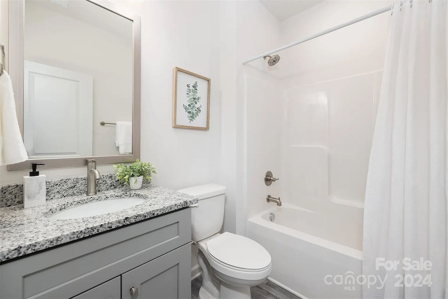 Oakwood Rd, Charlotte NC 28269 on Alcove