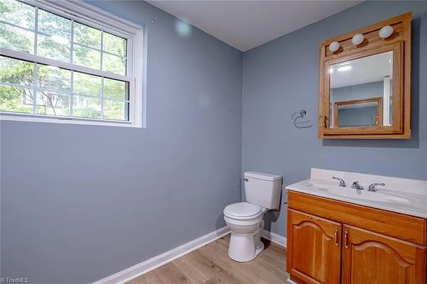 Kinnamon Rd listing photo