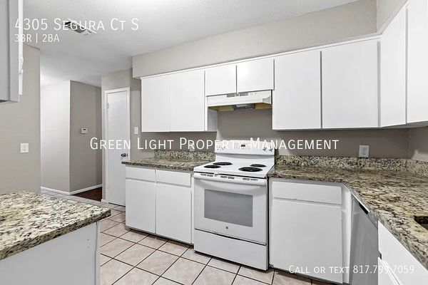 Segura Ct S listing photo