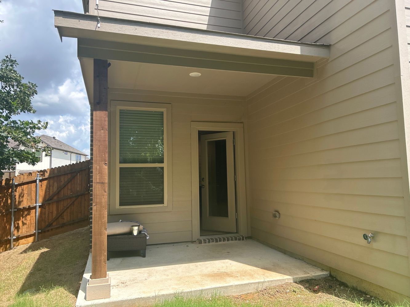 Saddle Ln, Denton TX 76209 on Alcove