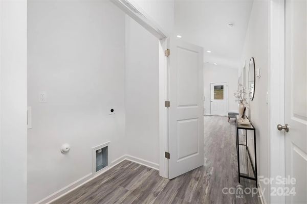 Oakwood Rd, Charlotte, NC listing photo