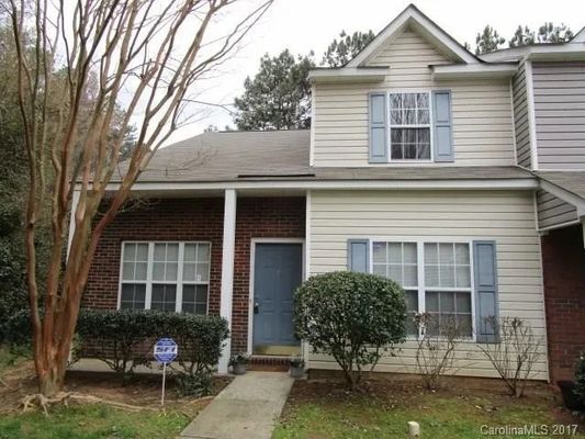 Petrea Ln, Charlotte, NC listing photo