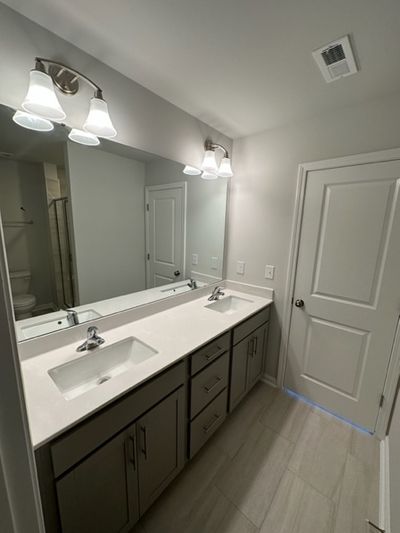 Kipp Ln listing photo