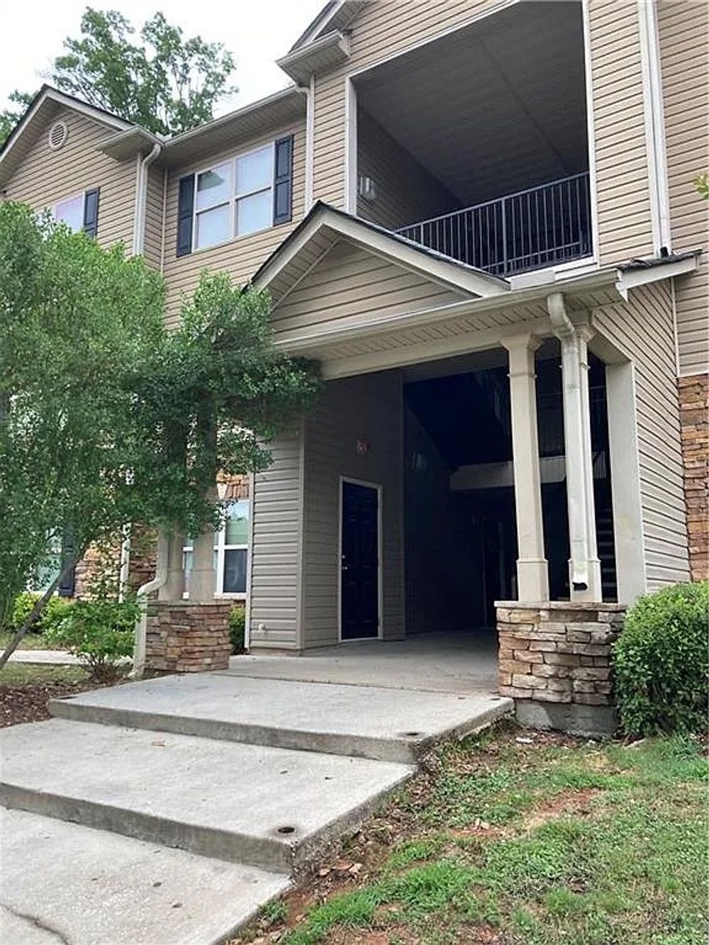 Fairington Club Dr, Stonecrest 30038 on Alcove