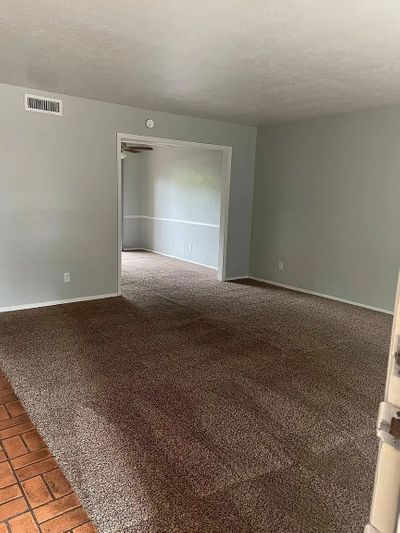 Coker St listing photo