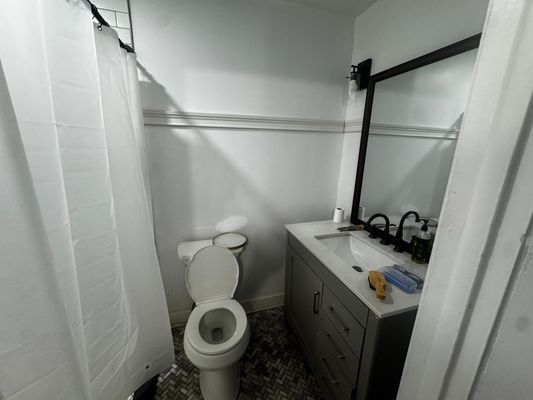 Polar Rock Pl Sw listing photo