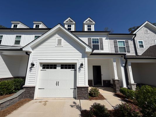 Pagebrook Ln listing photo