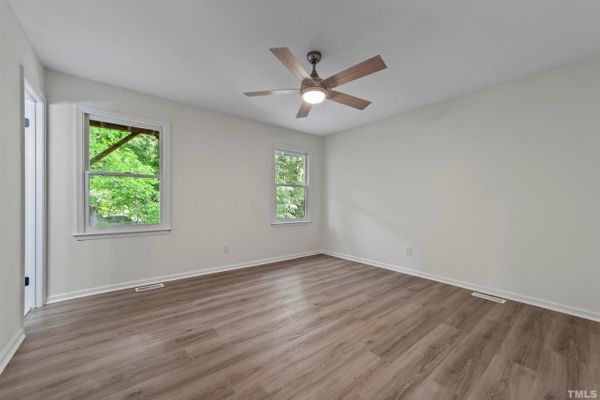Buckingham Rd listing photo