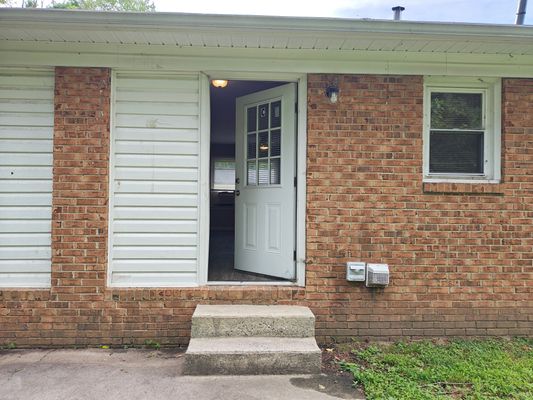 Overland Heights listing photo