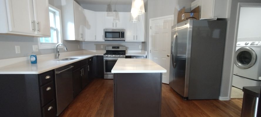 Abby Knoll Dr listing photo