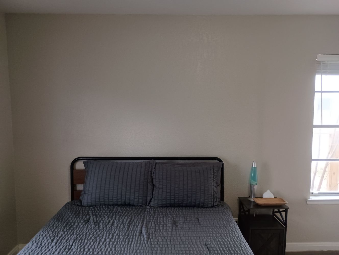 Co-living rooms at N PanAm Expy, San Antonio TX 78208 on Alcove