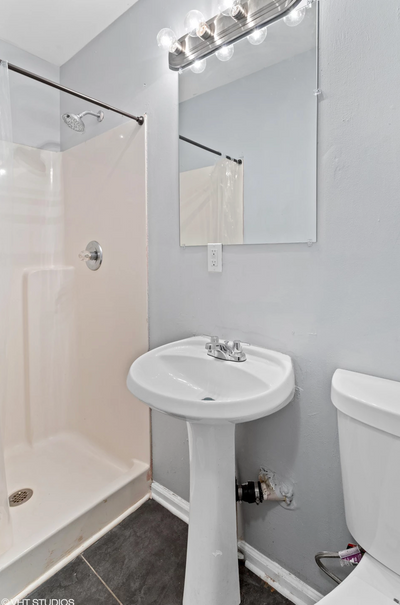 Jones Ave Nw listing photo