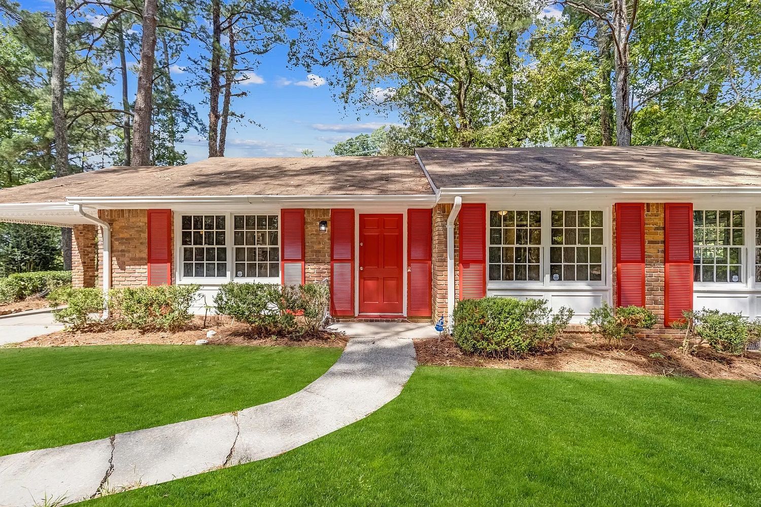 Beech Dr, East Point GA 30344 on Alcove