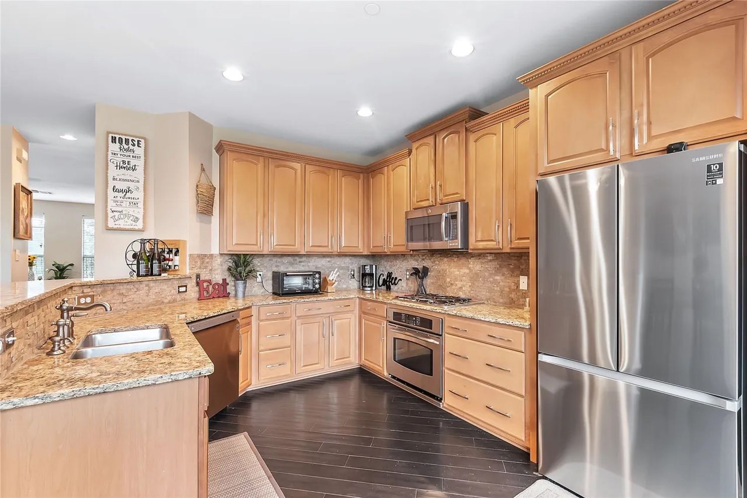 Chase Ln, Irving TX 75063 on Alcove