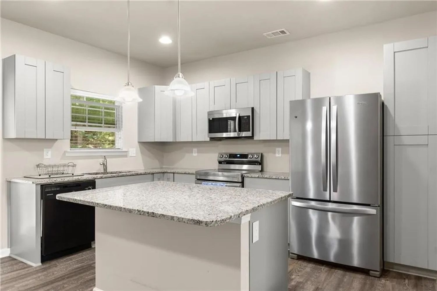 Chatham Ridge Dr, Buford GA 30518 on Alcove