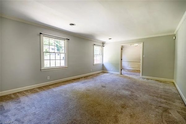 Kinnamon Rd listing photo