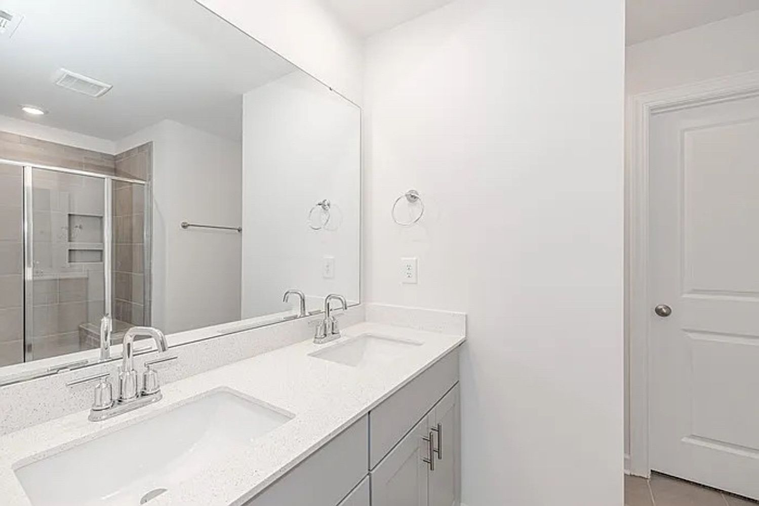 Co-living rooms at Millennium Ave, Charlotte NC 28217 on Alcove
