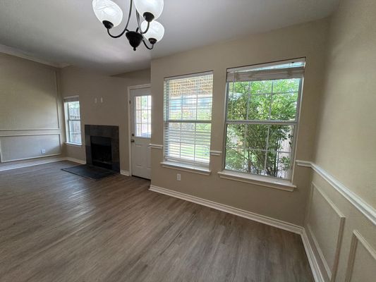Oceanside Dr listing photo