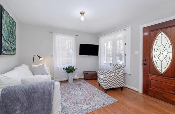 Archdale Dr, Durham, NC listing photo