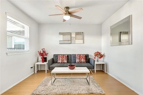 Manor Rd, Austin, TX listing photo