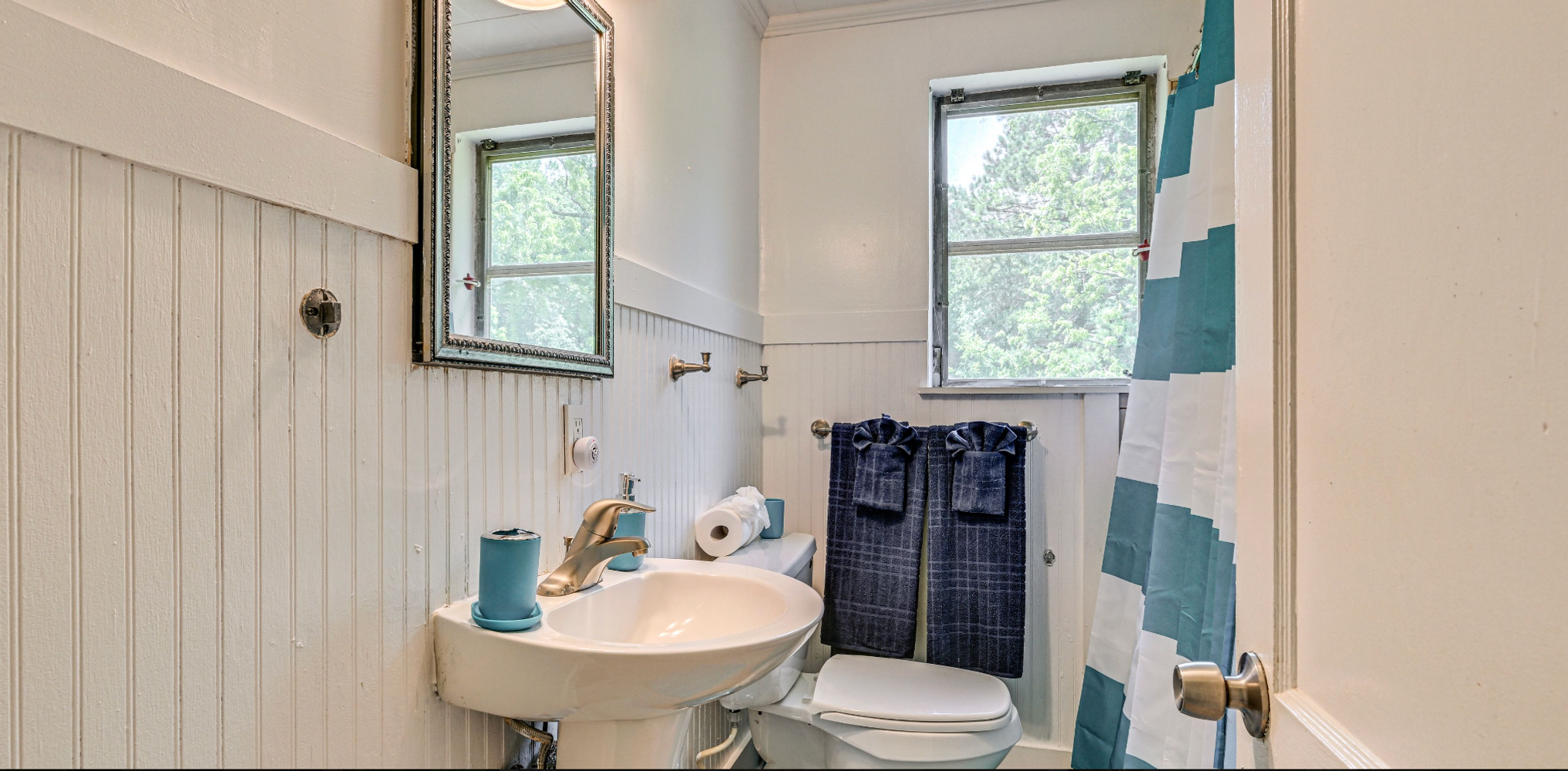 Austin Dr, Charlotte NC 28213 on Alcove