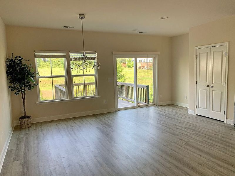 Suffield Way, Cary NC 27519 Alcove