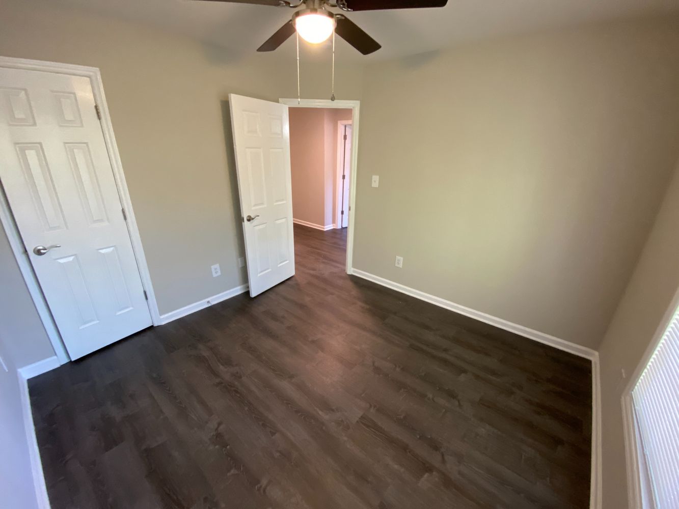 Co-living rooms at Lee St, Durham NC 27701 on Alcove