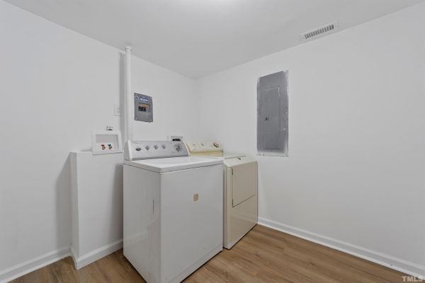 Buckingham Rd listing photo