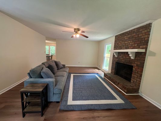 Hillboro Cir Sw listing photo