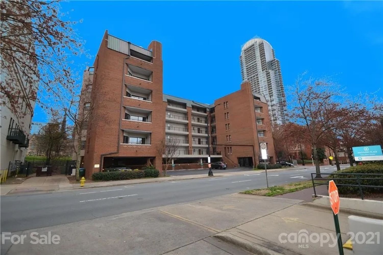 N Poplar St, Charlotte NC 28202 on Alcove