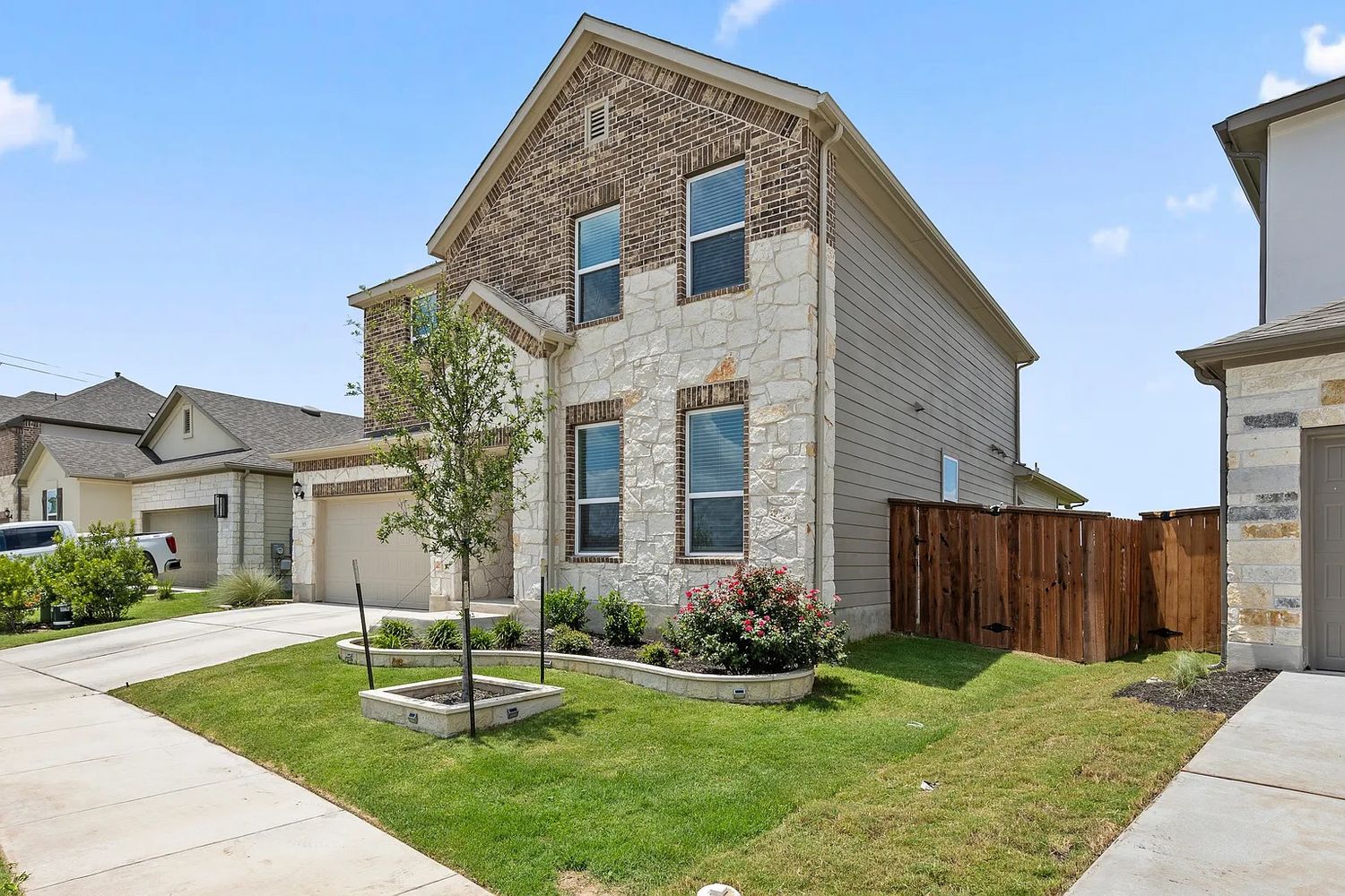 Doodle Ln, Hutto TX 78634 on Alcove