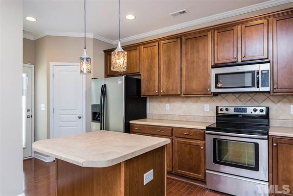 Keystone Park Dr listing photo