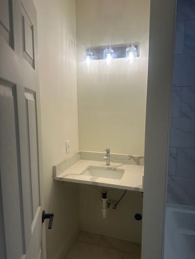 Dixon Cir listing photo