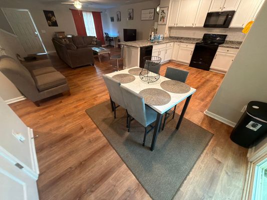 Meredith Woods Ln listing photo
