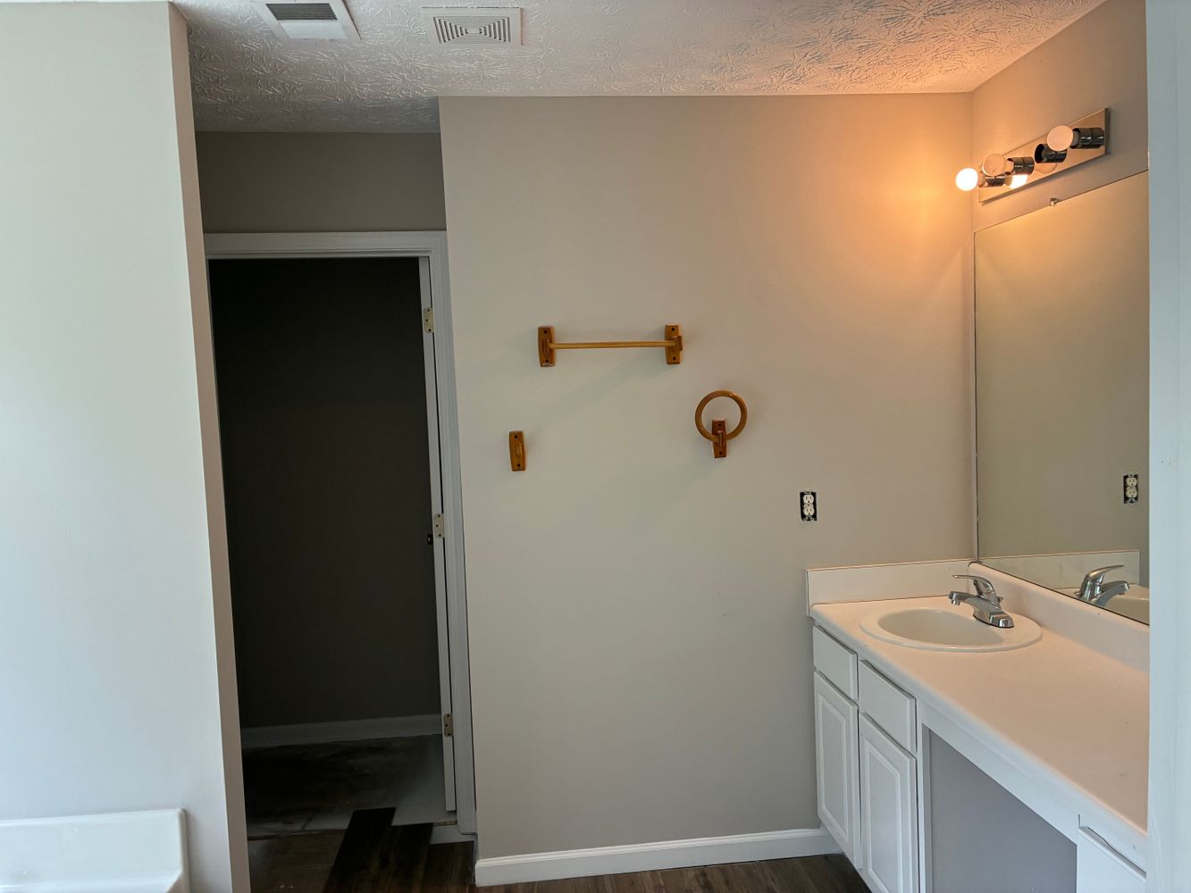 Tara Bend, Hampton GA 30228 on Alcove