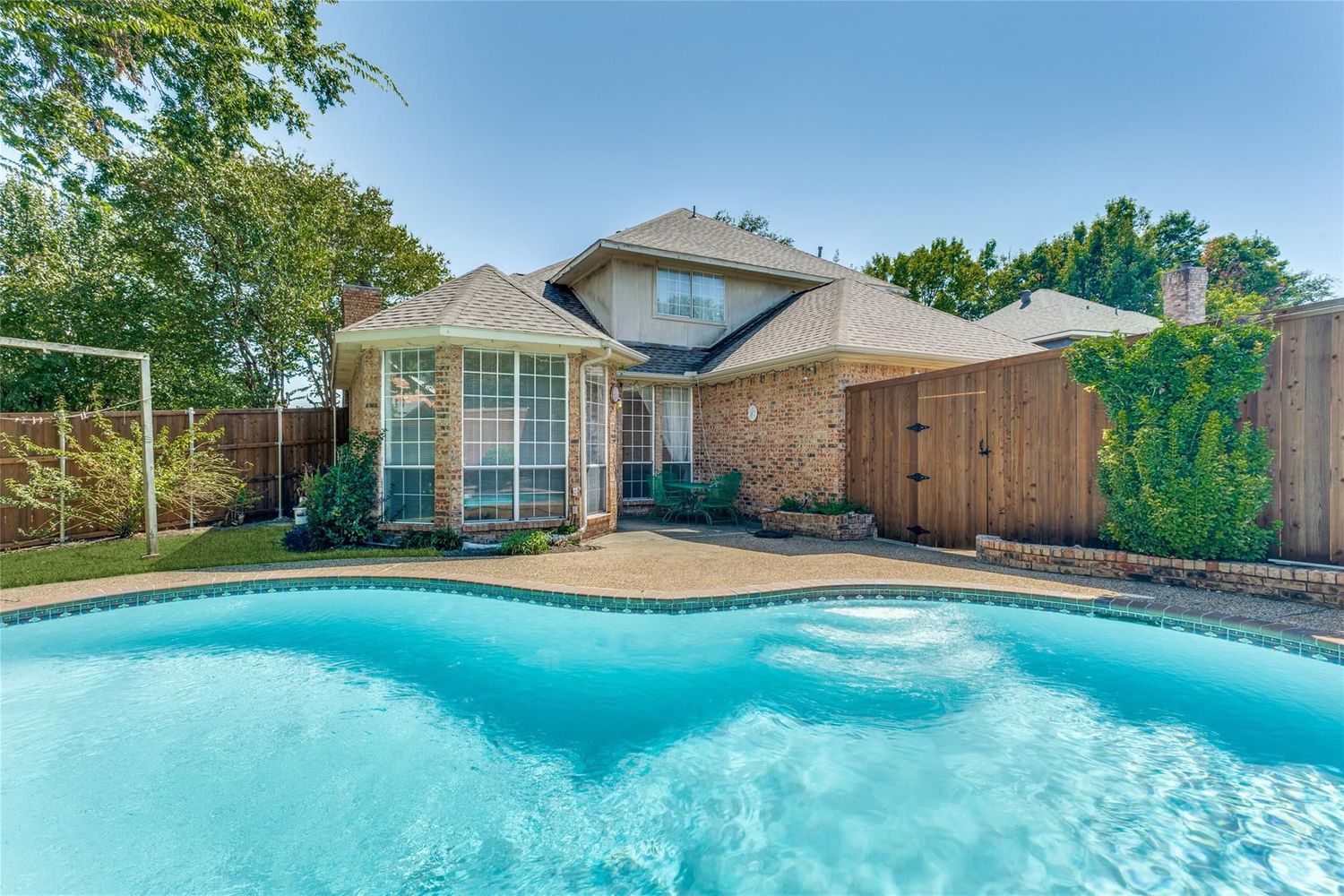 Lakepointe Ave, Rowlett TX 75088 on Alcove