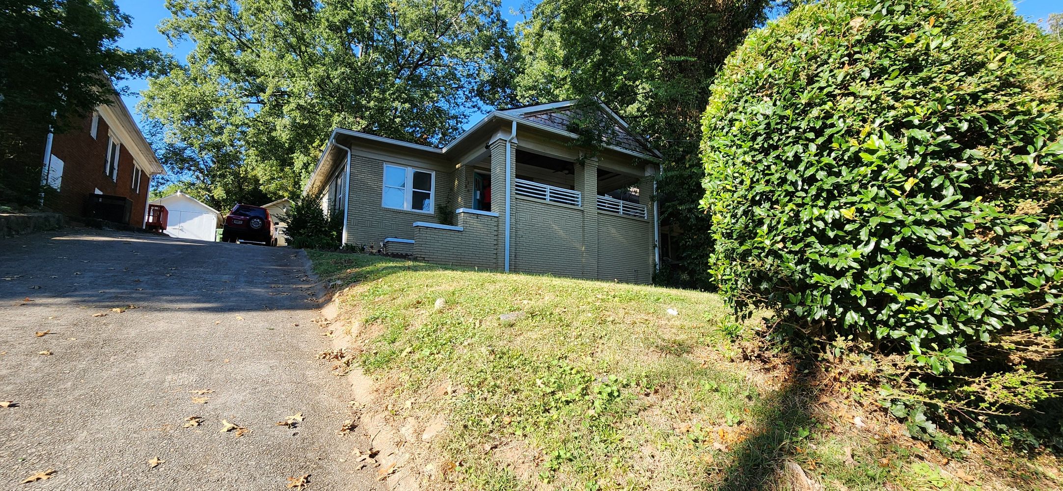 Donnelly Ave SW, Atlanta GA 30310 on Alcove