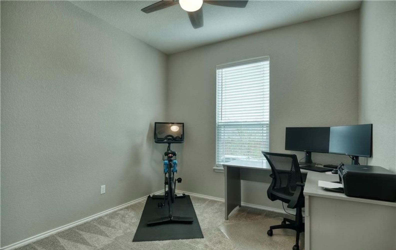 Muenster Dr, Hutto TX 78634 on Alcove