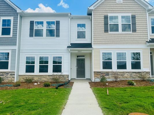 Kasota Ln, Raleigh, NC listing photo