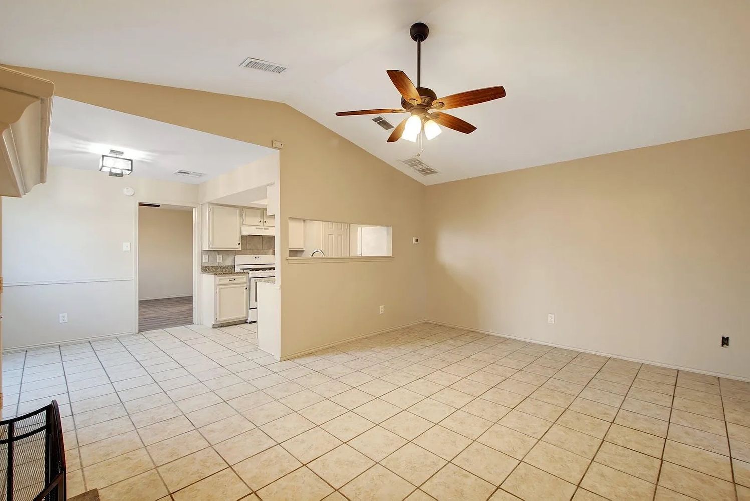 Luther Dr, Georgetown TX 78628 on Alcove