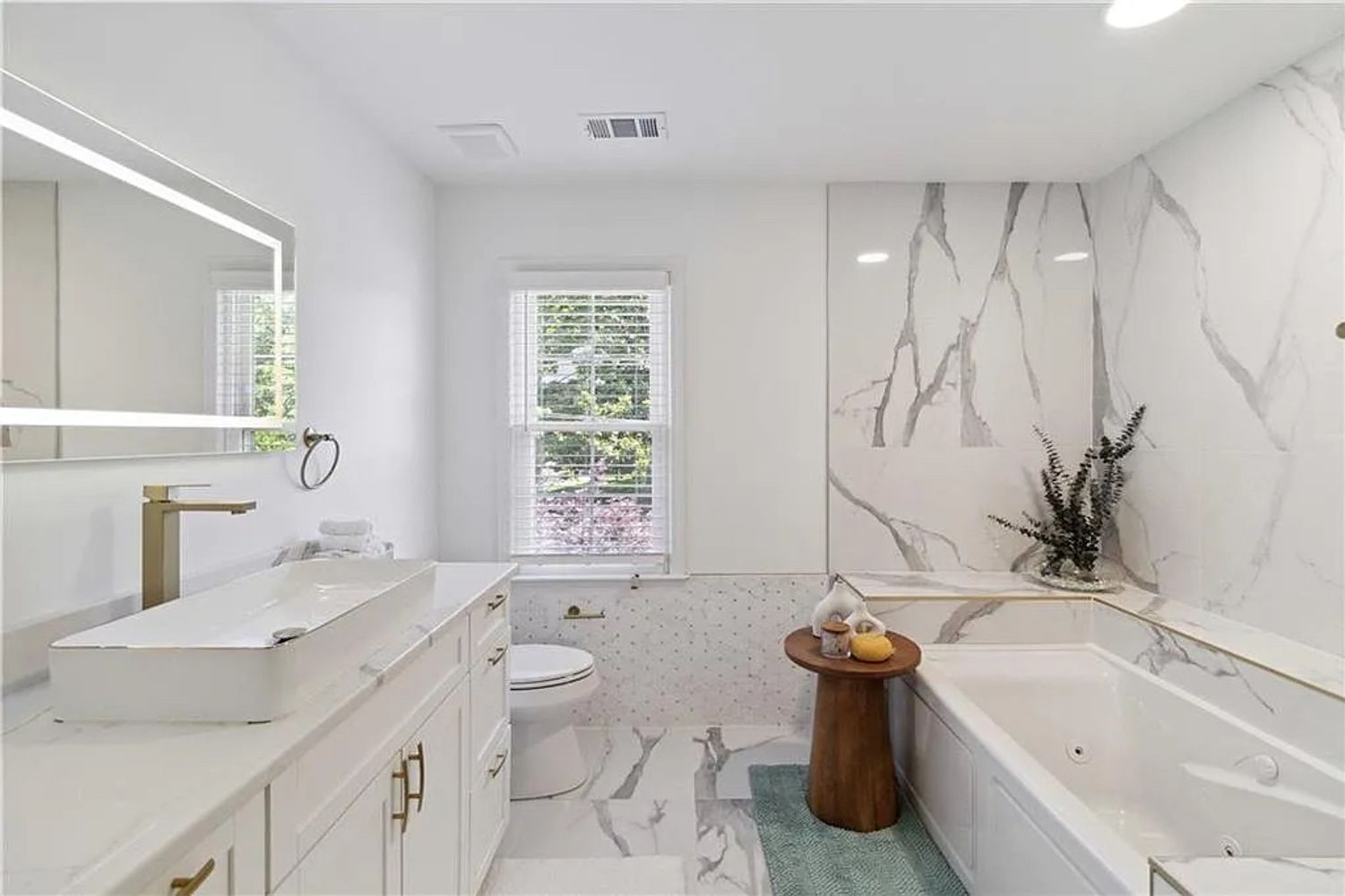 Glenwhite Dr, Duluth GA 30096 on Alcove