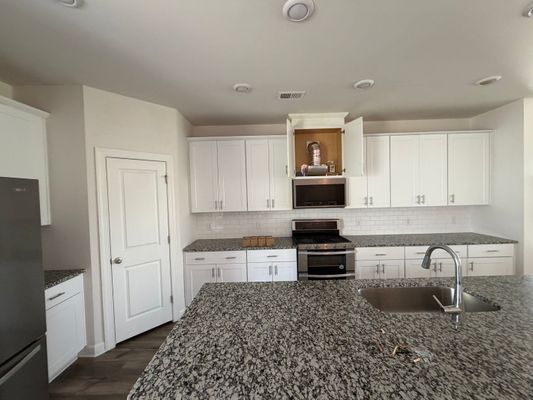 Tears Ln, Charlotte, NC listing photo