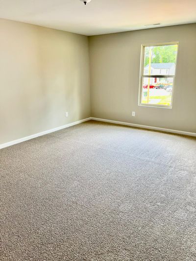 Slippery Elm Dr, Raleigh, NC listing photo