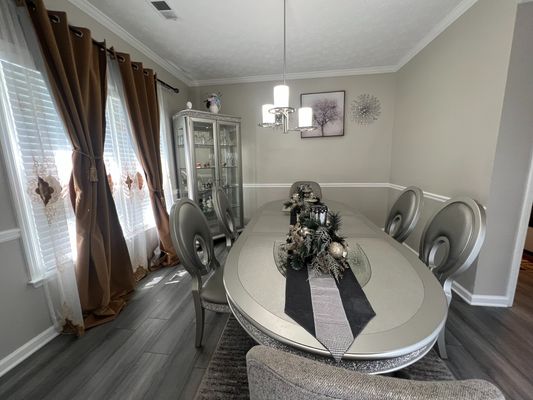 Woodstone Dr listing photo