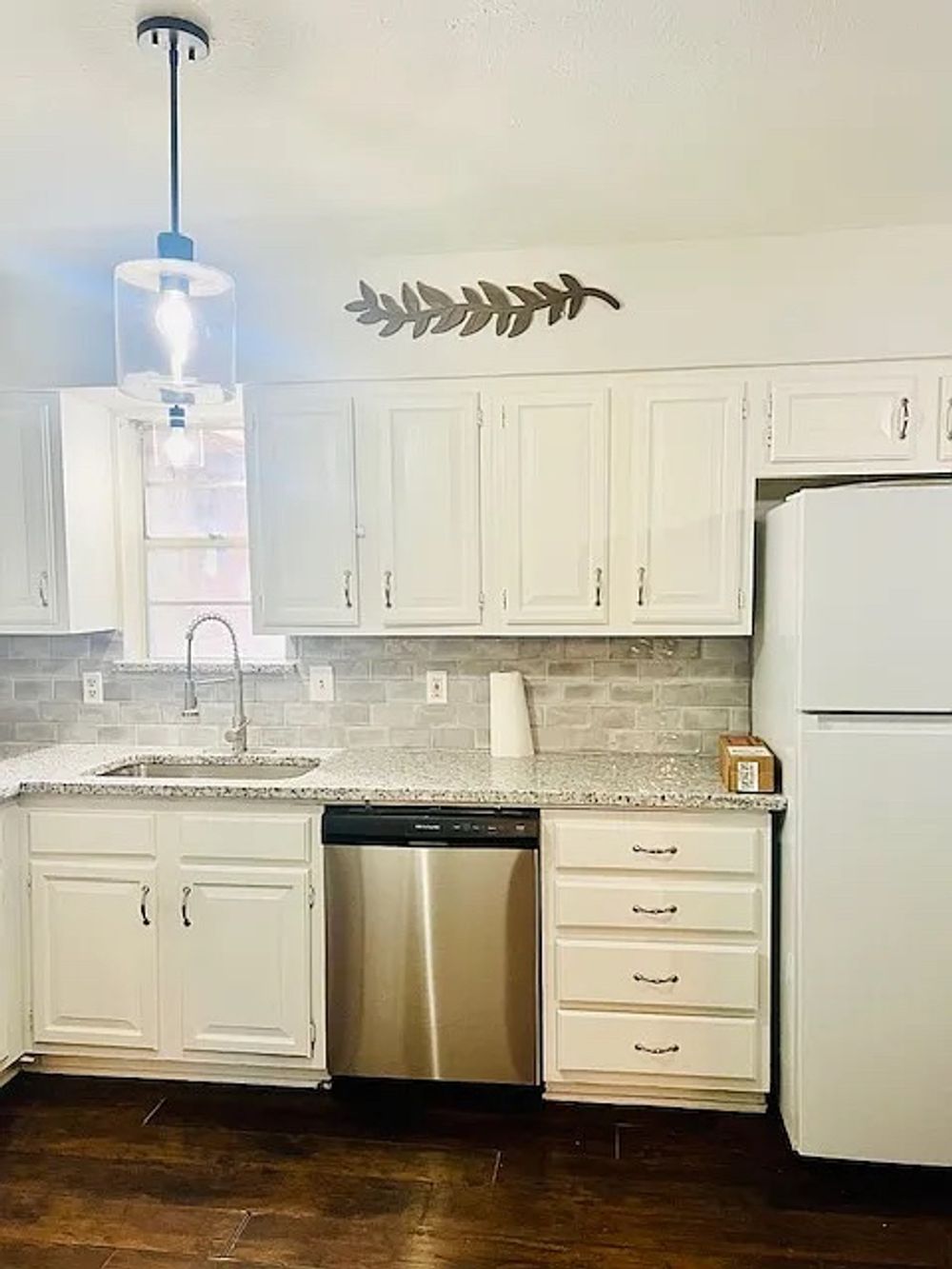 E Mona Ave, Duncanville 75137 on Alcove