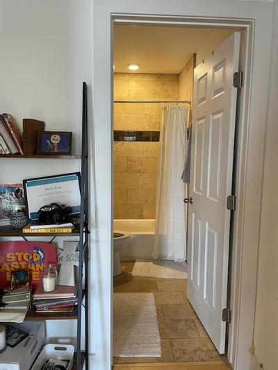 E 52nd St, Austin, TX listing photo